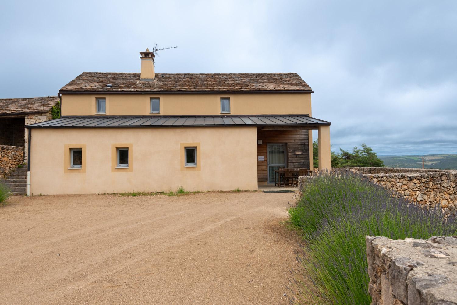 Gite Montbuisson 8/10 Personnes Saint-Pierre-des-Tripiers Exterior photo